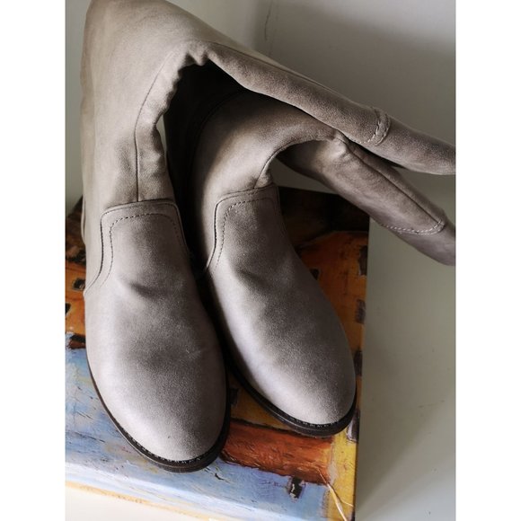 Bella Vita Suede Mid Calf Boots taupe 10 - Picture 4 of 15